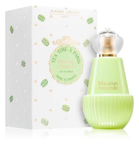 macaron amande perfume jeanne arthes.